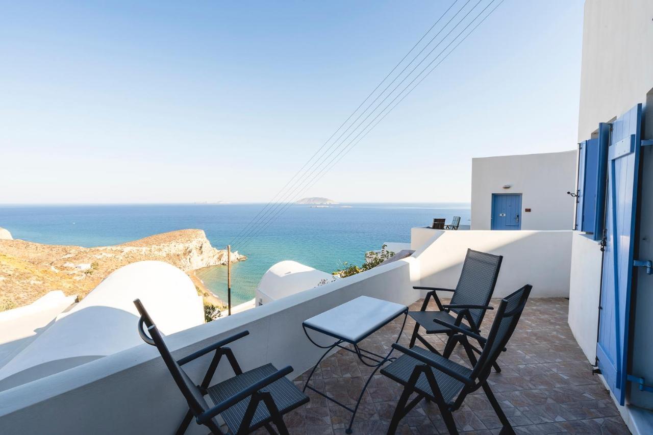 Apollon Village Hotel アナフィ エクステリア 写真