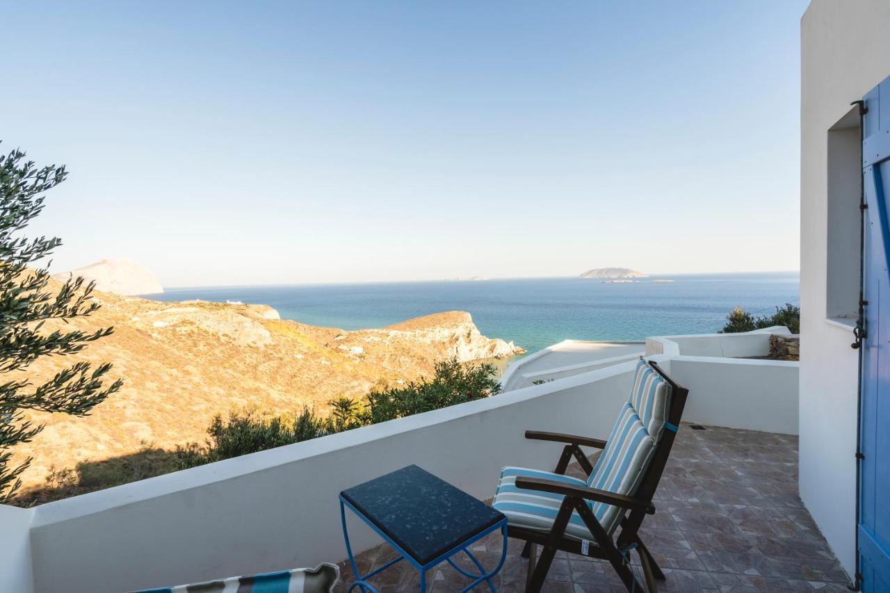 Apollon Village Hotel アナフィ エクステリア 写真