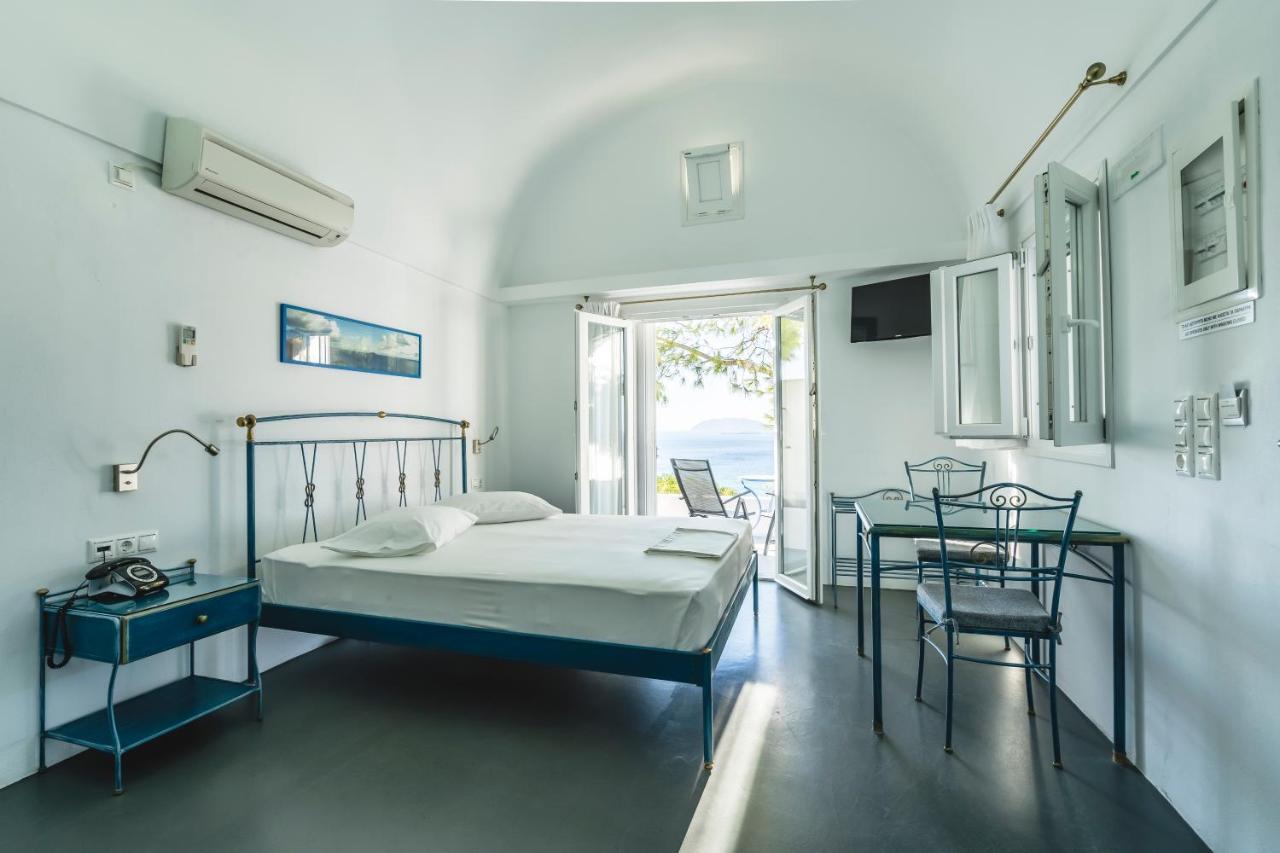 Apollon Village Hotel アナフィ エクステリア 写真