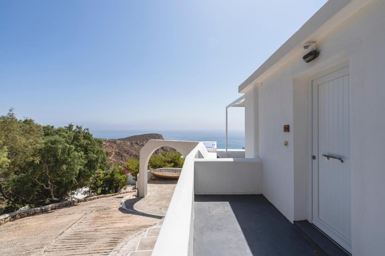 Apollon Village Hotel アナフィ エクステリア 写真