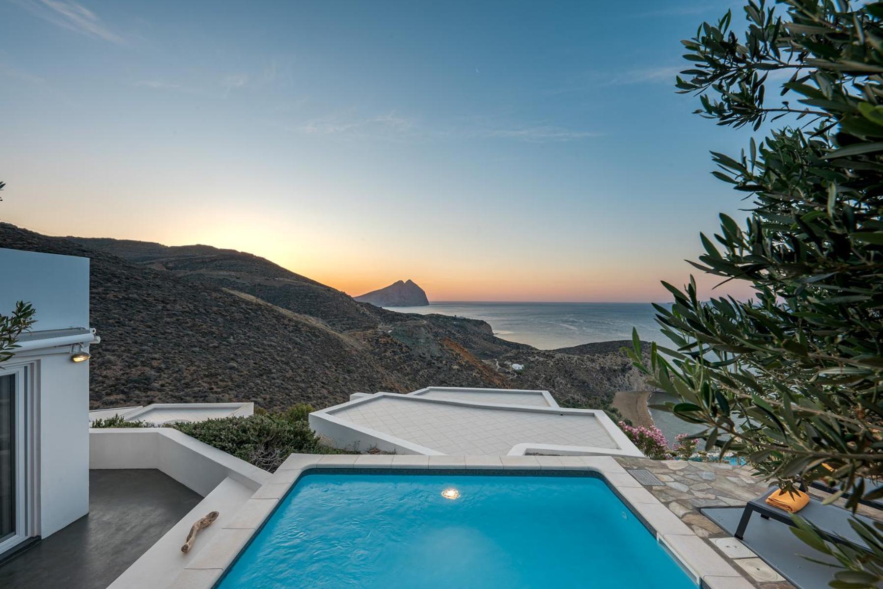 Apollon Village Hotel アナフィ エクステリア 写真